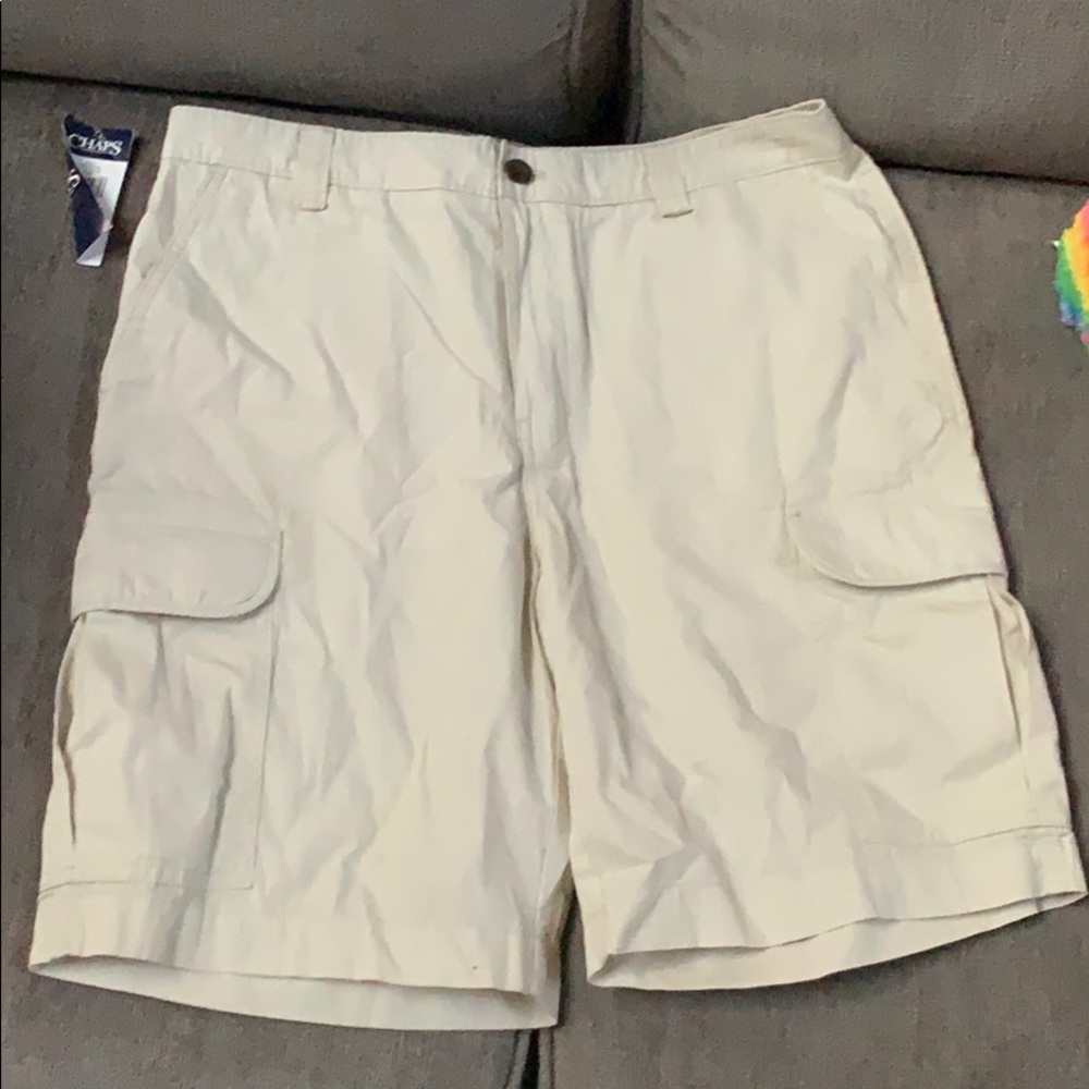 Chaps khaki shorts